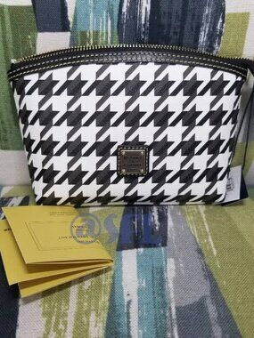 Dooney & Bourke Houndstooth Cosmetic Case Black And White Classy Chic